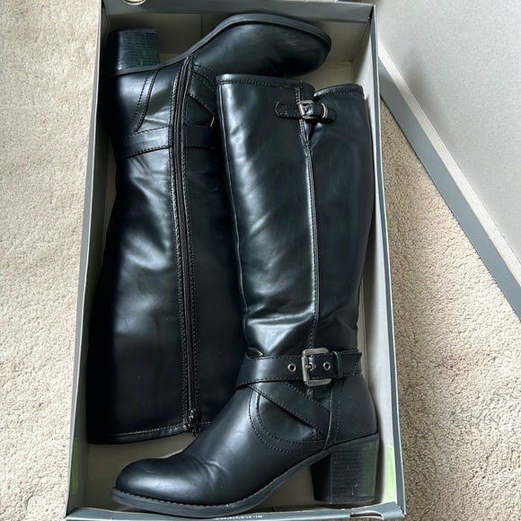 2.5 in heel leather boots - Picture 1 of 4